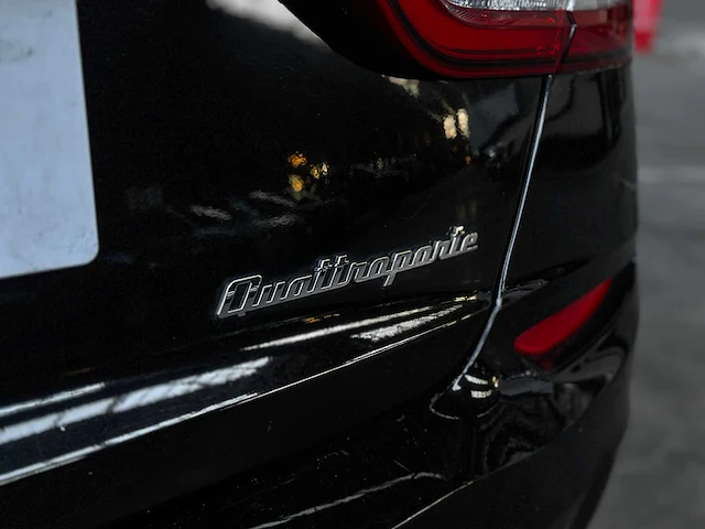 Maserati quattroporte gts 3.8 v8 523pk 2015 - afbeelding 9 van  31