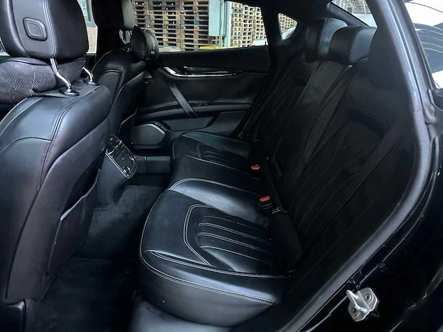 Maserati quattroporte gts 3.8 v8 523pk 2015 - afbeelding 16 van  31