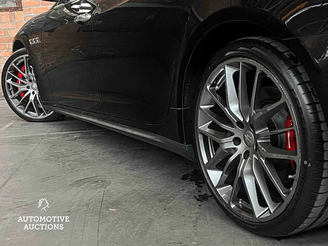 Maserati quattroporte gts 3.8 v8 530pk 2013 - afbeelding 18 van  62