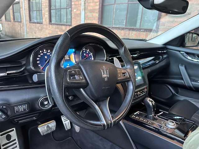 Maserati quattroporte gts 3.8 v8 530pk 2017 (new-model) - afbeelding 7 van  49