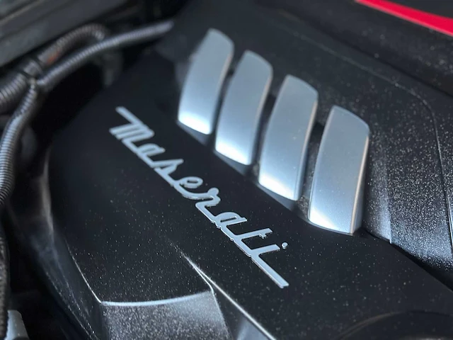 Maserati quattroporte gts 3.8 v8 530pk 2017 (new-model) - afbeelding 43 van  49