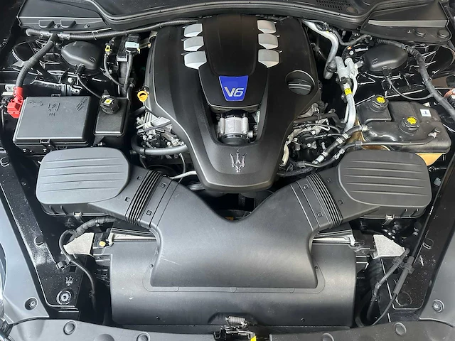 Maserati quattroporte q4 410pk 2014 - afbeelding 31 van  42