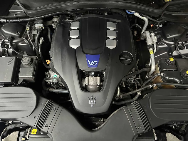Maserati quattroporte s 3.0 v6 dohc 24v m156 411pk 2016 - afbeelding 43 van  49