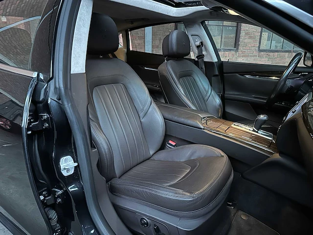 Maserati quattroporte s q4 3.0 v6 m156b 411pk 2014 - afbeelding 37 van  49