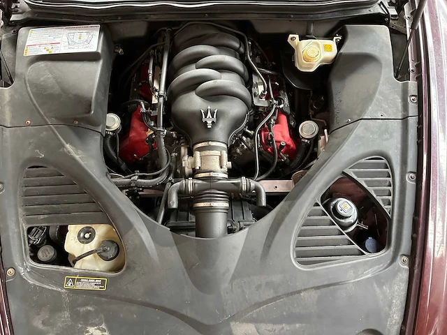 Maserati quattroporte sport gt 400pk 2006 youngtimer - afbeelding 35 van  43