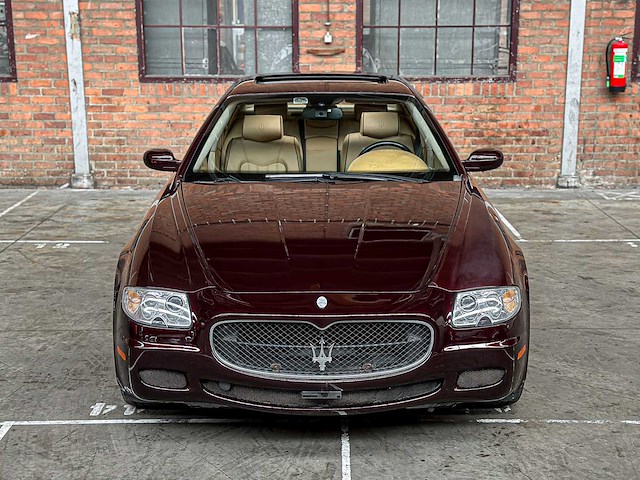 Maserati quattroporte sport gt 400pk 2006 youngtimer - afbeelding 39 van  43