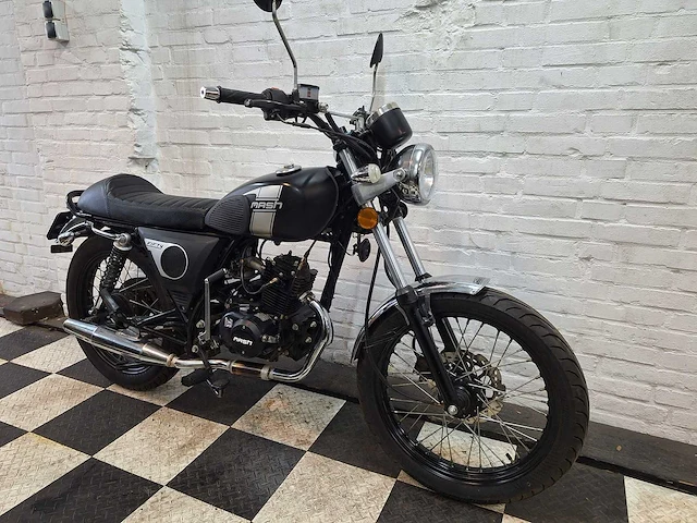 Mash fifty 45 km bromscooter 4takt - afbeelding 7 van  7