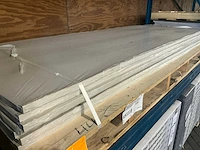 Masq wall xl - vilnius - 900x2600 mm - naadloos kunststof wandbekleding (130x) - afbeelding 3 van  4