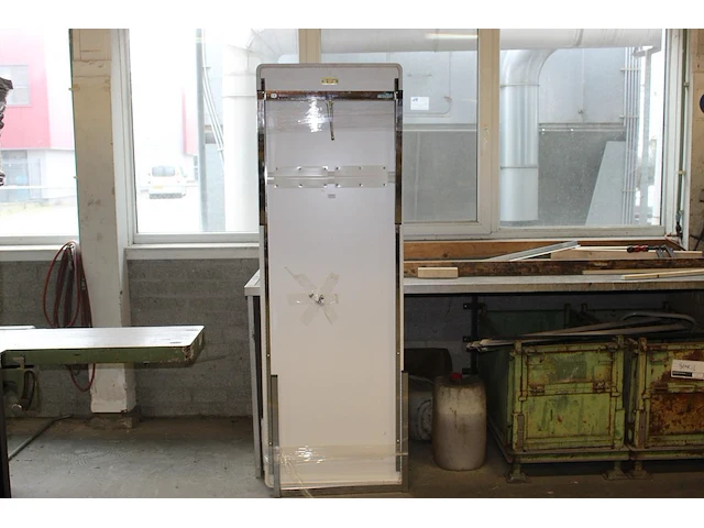 Massagetafel 200 x 66 cm met metalen onderstel. - afbeelding 2 van  2