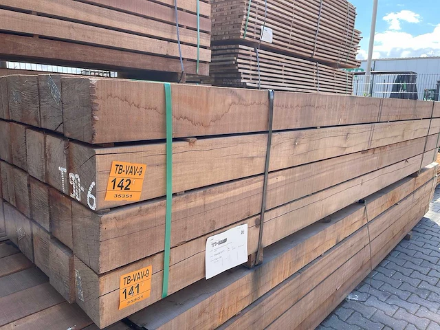 Massaranduba balken fijnbezaagd 4000x150x150mm (12x) - afbeelding 4 van  4