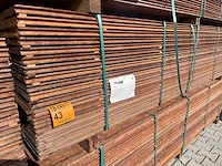 Massaranduba damwand- / paardenbox profiel 3000x200x28mm (90x) - afbeelding 4 van  4