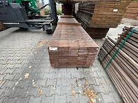 Massaranduba damwand- / paardenbox profiel 5000x200x28mm (75x) - afbeelding 1 van  3