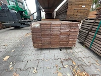 Massaranduba damwand- / paardenbox profiel 5000x200x28mm (75x) - afbeelding 2 van  3