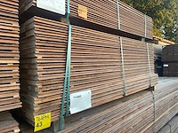 Massaranduba damwand -/paardenboxprofiel 2000x145x28mm (133x) - afbeelding 4 van  4