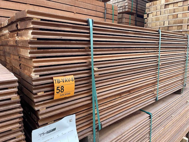 Massaranduba damwand- /paardenboxprofiel 2000x200x28mm (85x) - afbeelding 2 van  3