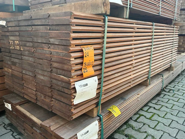 Massaranduba damwand -/paardenboxprofiel 2500x200x28mm (45x) - afbeelding 4 van  4