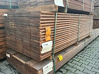 Massaranduba damwand -/paardenboxprofiel 2500x200x28mm (45x) - afbeelding 4 van  4