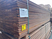 Massaranduba damwand- /paardenboxprofiel 3000x145x28mm (133x) - afbeelding 2 van  3