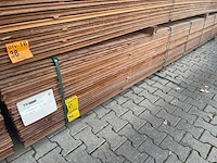 Massaranduba damwand -/paardenboxprofiel 5000x200x28mm (38x) - afbeelding 4 van  4