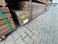 Massaranduba palen fijnbezaagd 2750-3050x70x70mm (104x) - afbeelding 4 van  4