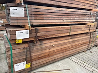 Massaranduba palen fijnbezaagd 2750x70x70mm (30x) - afbeelding 4 van  4
