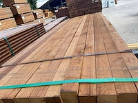 Massaranduba palen fijnbezaagd 2750x70x70mm (56x) - afbeelding 1 van  3