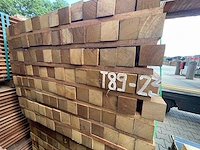 Massaranduba palen fijnbezaagd 2750x70x70mm (56x) - afbeelding 3 van  3