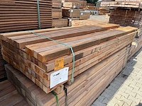 Massaranduba palen fijnbezaagd 3050x60x60mm (70x) - afbeelding 4 van  4
