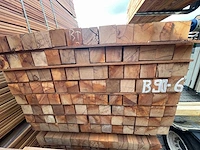 Massaranduba palen fijnbezaagd 3050x70x70mm (50x) - afbeelding 3 van  3
