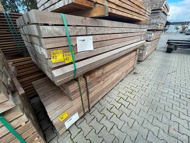 Massaranduba palen fijnbezaagd 3050x70x70mm (52x) - afbeelding 4 van  4