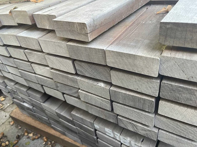Massaranduba planken geschaafd 2000x90x35mm (116x) - afbeelding 3 van  3