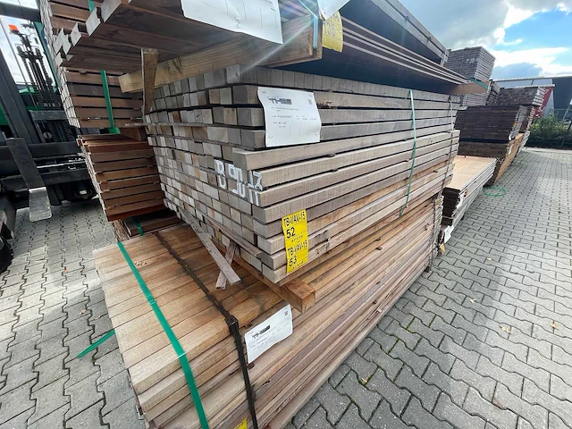 Massaranduba regels fijnbezaagd 2000x60x40mm (105x) - afbeelding 4 van  4