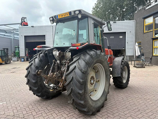 Massey ferguson - 1990 - 3125 - tweewielaangedreven landbouwtractor - afbeelding 54 van  56
