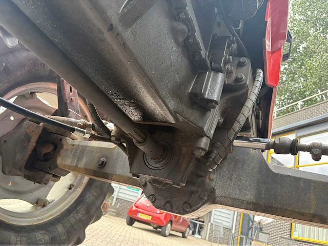 Massey ferguson - 1990 - 3125 - tweewielaangedreven landbouwtractor - afbeelding 22 van  56