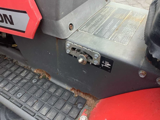 Massey ferguson - 20-12 - zitmaaier - afbeelding 8 van  9