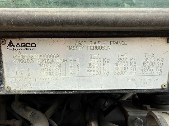 Massey-ferguson - 2019 - 7724s - dyna vt transmissie - vierwielaangedreven landbouwtractor - afbeelding 13 van  20