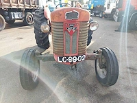 Massey ferguson - 65 - oldtimer tractor - afbeelding 2 van  4