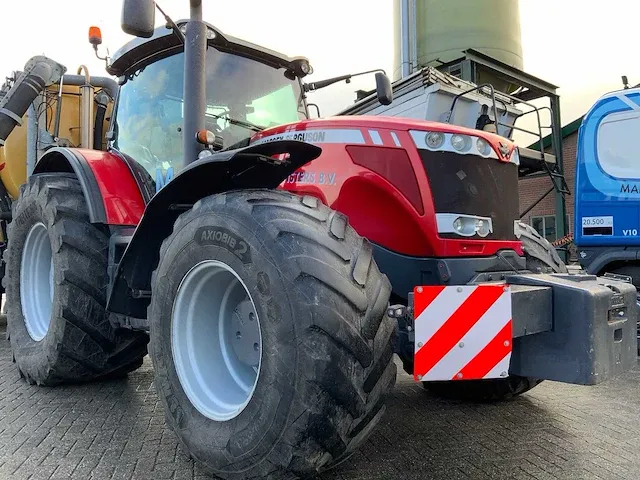 Massey ferguson - 8690 - vierwielaangedreven landbouwtractor - afbeelding 12 van  28