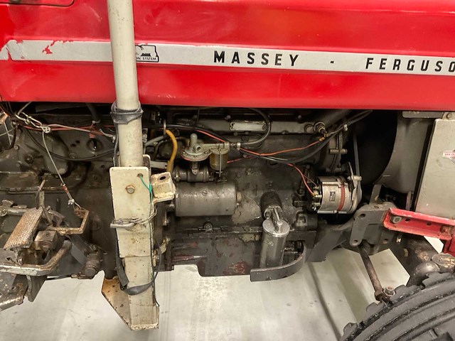 Massey ferguson 165 smalspor oldtimer tractor - afbeelding 4 van  18