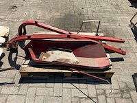 Massey ferguson 35 en 135 cabine tractor onderdelen - afbeelding 3 van  7