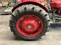 Massey ferguson 35 oldtimer tractor - afbeelding 12 van  15