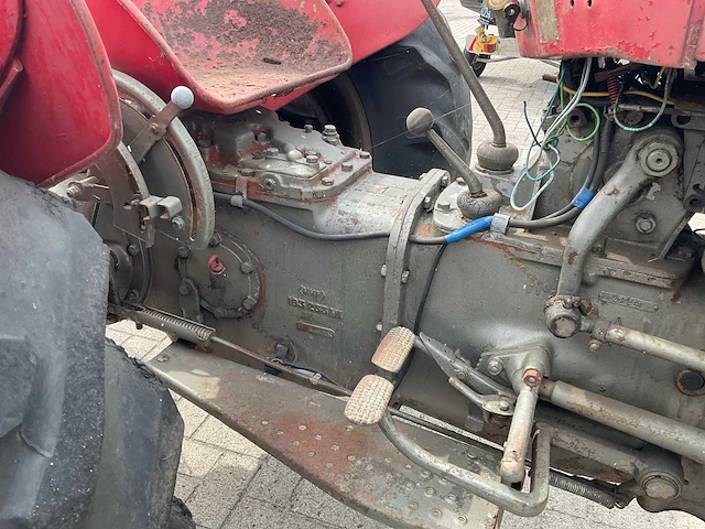 Massey ferguson 35 tweewielaangedreven landbouwtractor - afbeelding 7 van  20