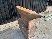 Massief aambeeld 100cm - afbeelding 2 van  4