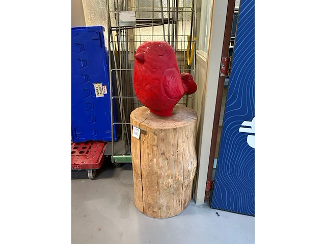 Massief houten kunstwerk. hoogte ca. 120 cm. - afbeelding 2 van  3