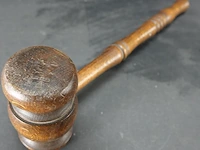Massief houten voorzitters/veiling hamer - afbeelding 3 van  5