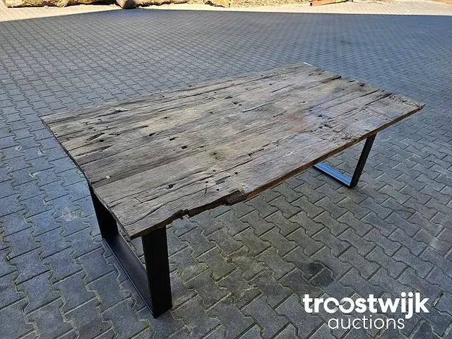 Massief oud houten eettafel incl. stalen onderstel 201cm breedte 99-106cm hoogte 74cm - afbeelding 3 van  5