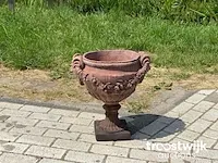 Massief stenen franse plantenbak - afbeelding 3 van  3