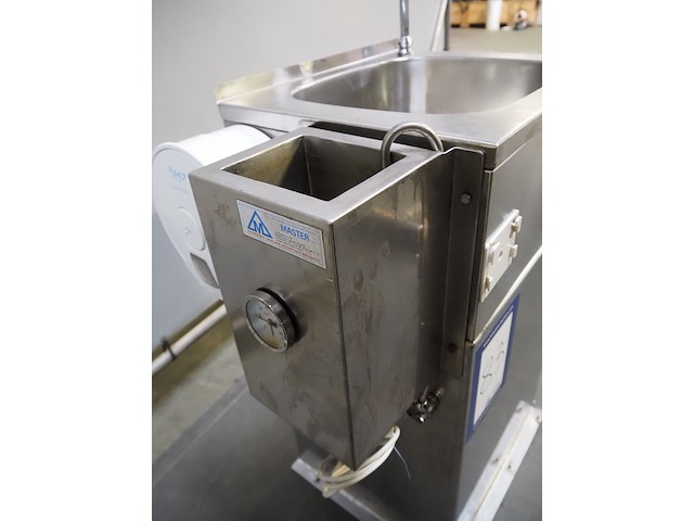 Master sp. j. - afbeelding 9 van  11