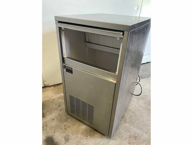 Masterfrost c 600 ijsmachine - afbeelding 3 van  7