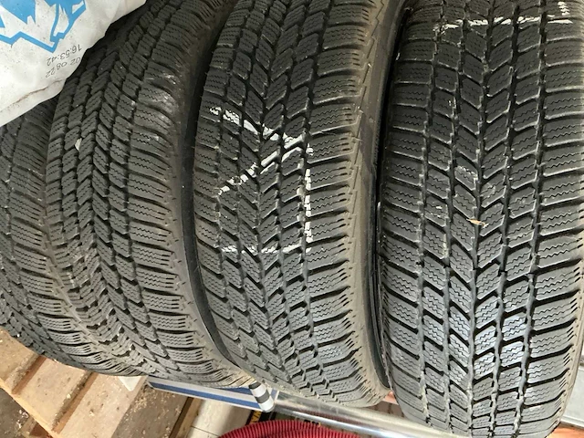 Mastersteel en interstate winter+ winter en zomerbanden (8x) - afbeelding 6 van  12